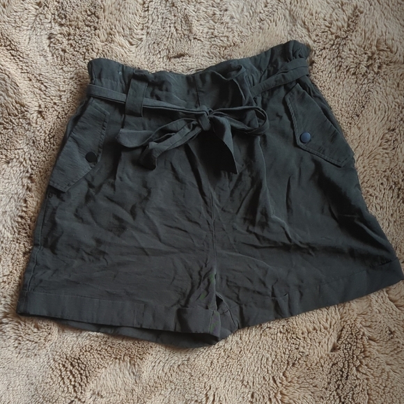 Women's Paperbag Waist Hunter Green Shorts - Picture 2 of 9